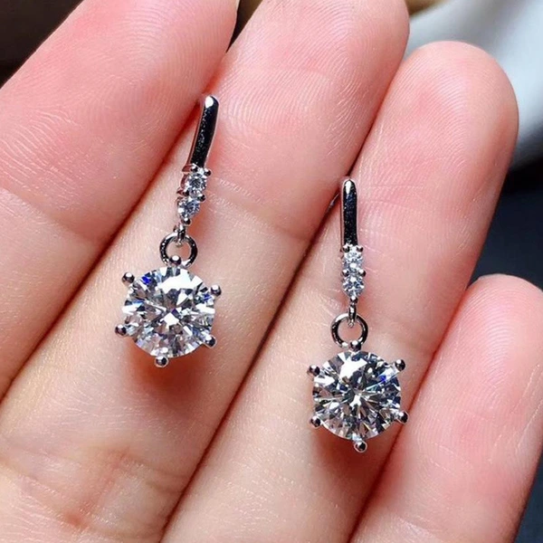 Live streaming hit imitation white zirconium earrings imitation gold plated long tassel earrings fashionable and versatile student earrings
