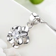 Korean flower-shaped pendant for women, Japanese and Korean simple student forest flower clavicle necklace