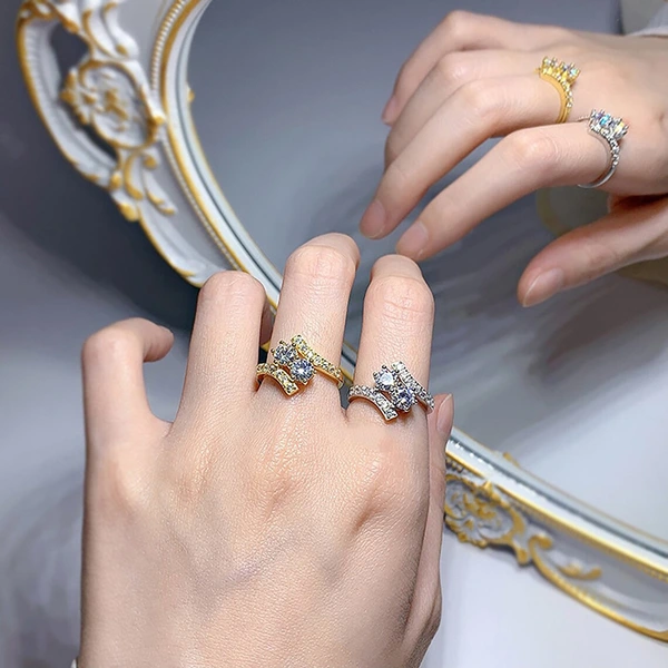  European and American new hot selling ring swing arm design geometric ring fashionable and beautiful everyday ring