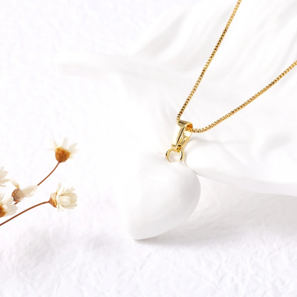 AS jewelry new gold-plated love heart oil drop pendant necklace clavicle chain nkb111 necklace