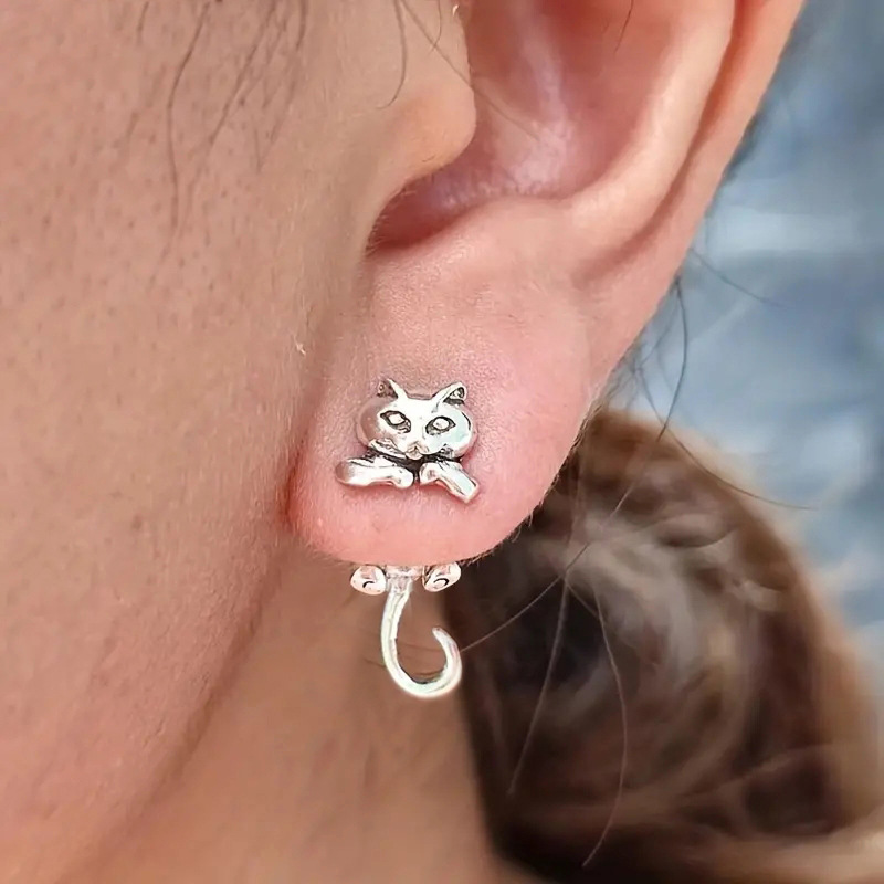  Second-hand hot selling cat earrings for women with movable design, fashionable and cute, suitable for daily wear