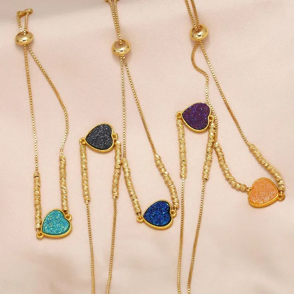 New love bracelet women's niche light luxury high-end gold-plated hand jewelry bracelet jewelry wholesale brd04