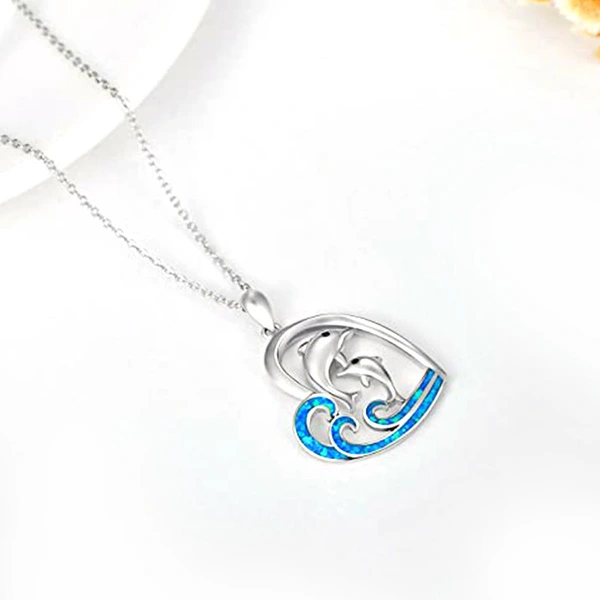 Korean fashion love dolphin necklace for women cute double dolphin heart-shaped pendant winter personality necklace