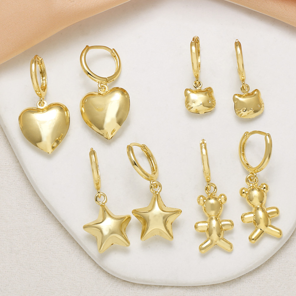 AS jewelry European and American hot-selling copper plated 18k gold niche design bear heart earrings earrings eru46