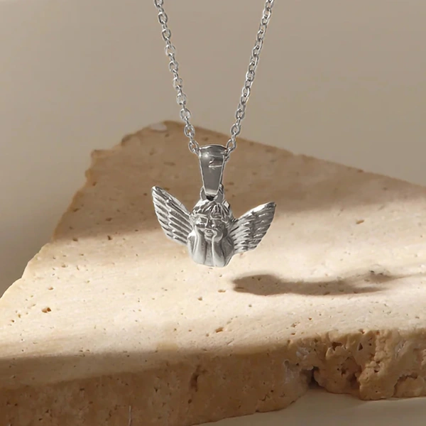  European and American light luxury necklace new three-dimensional angel cute pendant retro metal sense female necklace