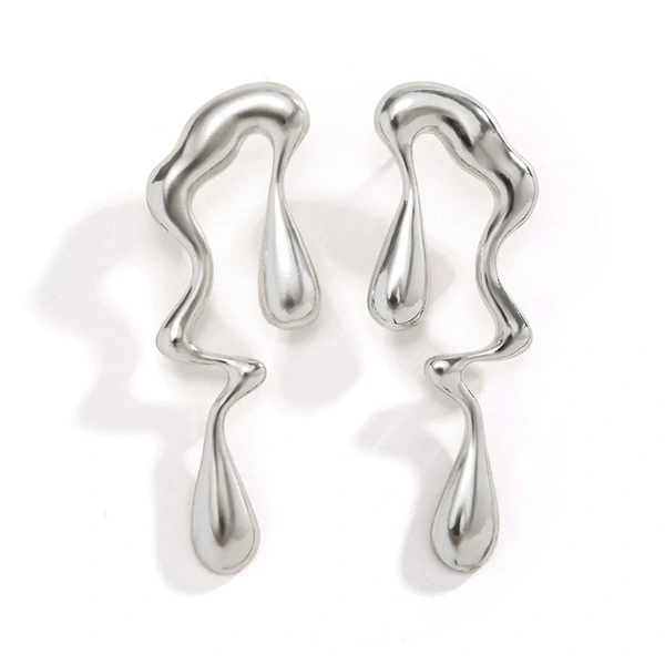 Live creative exaggerated personality earrings female punk niche Internet celebrity style accessories punk hot selling