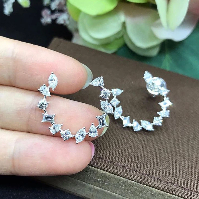 Live hot selling earrings creative geometric zircon C-shaped earrings for women with round faces and slimming earrings