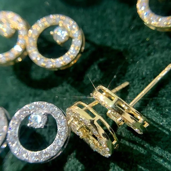 Korean star same style earrings geometric circle small simple temperament earrings network celebrity all-match style