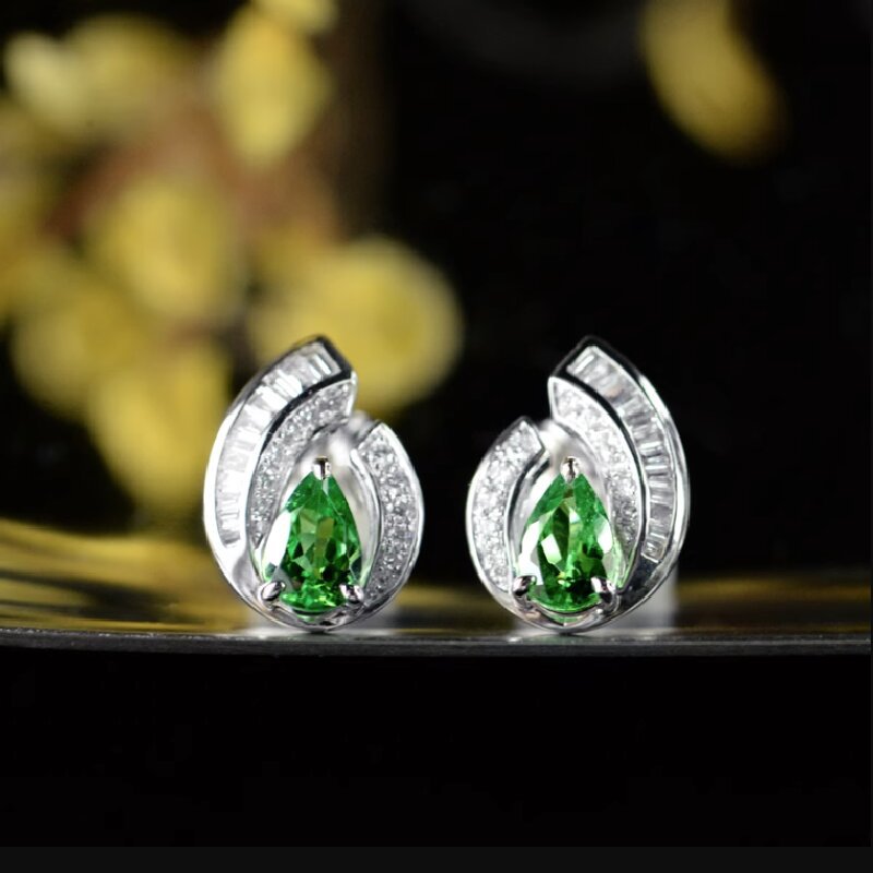  Hot Hong Kong style super shiny colorful earrings for women Western style simple earrings high-end light luxury fashion luxury earrings