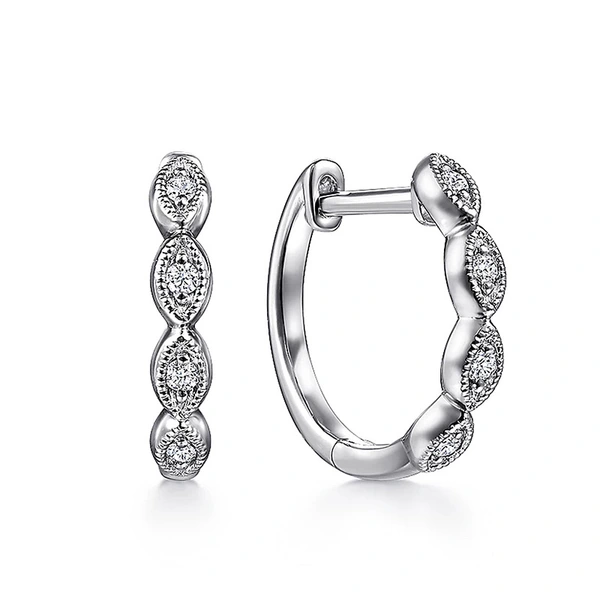 Simple popular twisted earrings niche design hip-hop earrings earrings small circle earrings