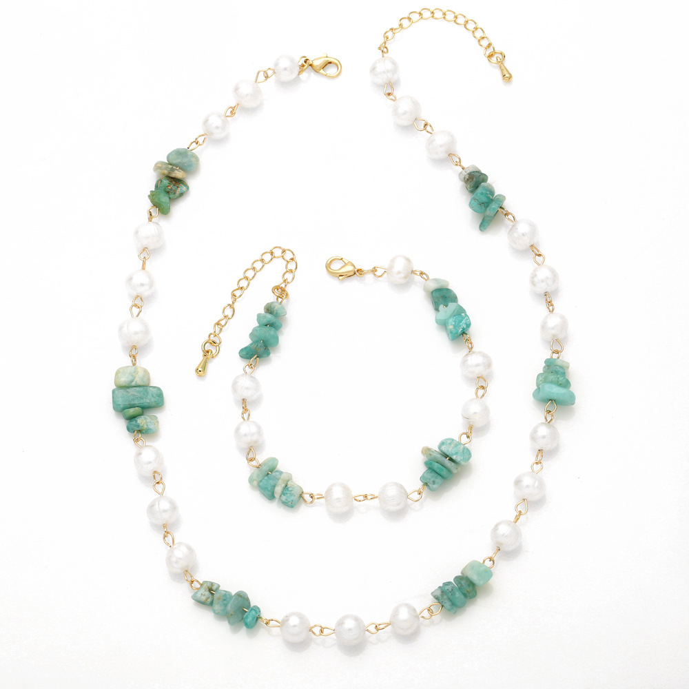 Clearance 2024 European and American style niche high-end gravel pearl necklace bracelet jewelry set nkb511