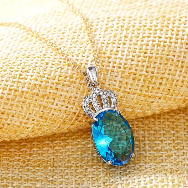   New elegant crown pendant necklace for women four-claw copper plated white gold inlaid sea blue zircon necklace