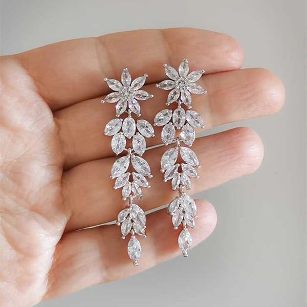 New fashion luxury temperament shining earrings long elegant floral flower earrings tree leaf earrings