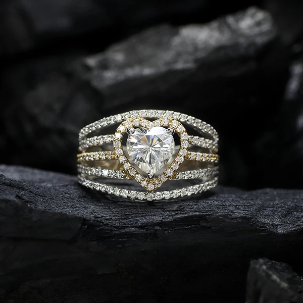  European and American high-end niche heart-shaped ring light luxury heavy heart-shaped multi-layer ring line two-color ring