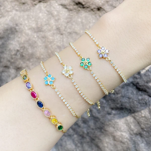 Zircon flower bracelet women's European and American simple niche design bracelet net celebrity personality hand jewelry brh17
