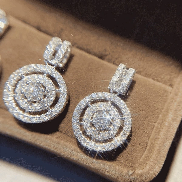 Xiaohongshu recommends imitation moissanite zircon necklace copper plated white gold eight hearts and eight arrows pendant clavicle necklace for women