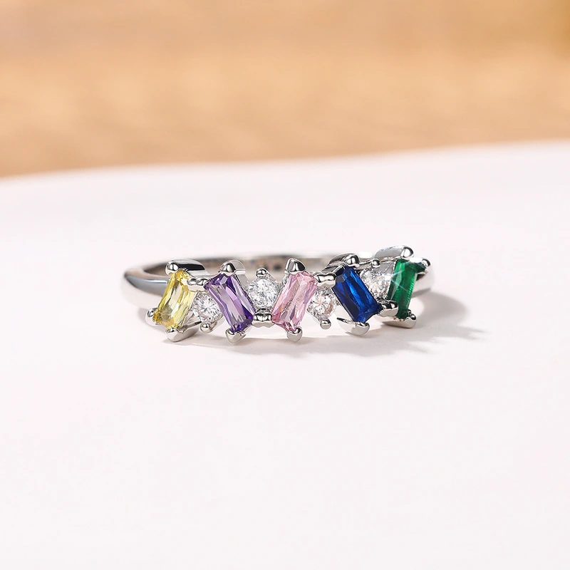 New jewelry sets, fashionable geometric art colored diamond earrings, ring accessories, spot wholesale