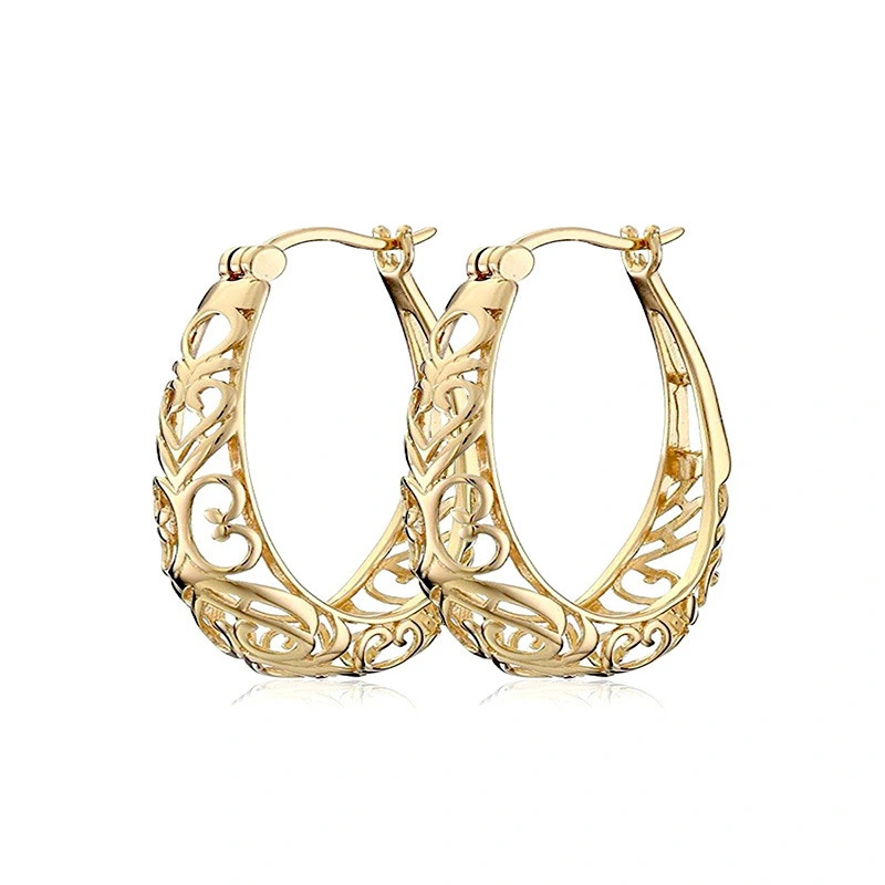 New heart-shaped hollow flower earrings European and American exaggerated banquet wedding ear clip earrings