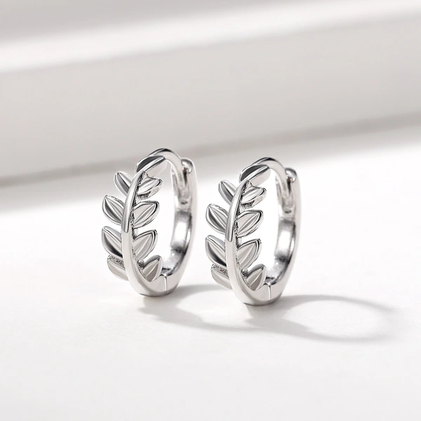 Korean style Korean literary and artistic fresh leaf earrings olive leaf olive branch earrings copper plated white gold earrings