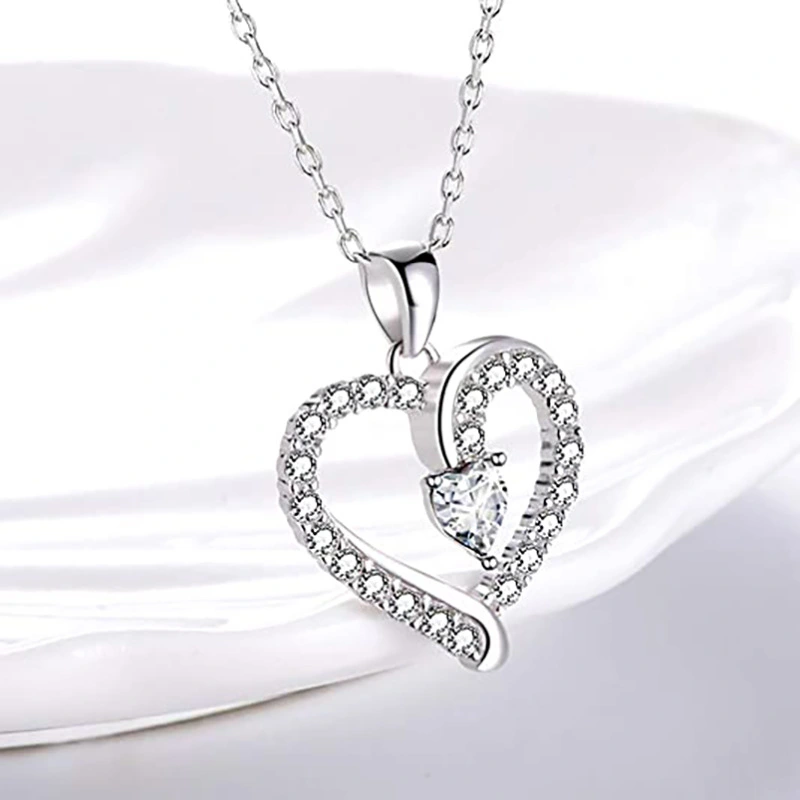 European and American fashion heart-shaped necklace, classic trend Korean style heart-shaped pendant, Chinese Valentine's Day gift