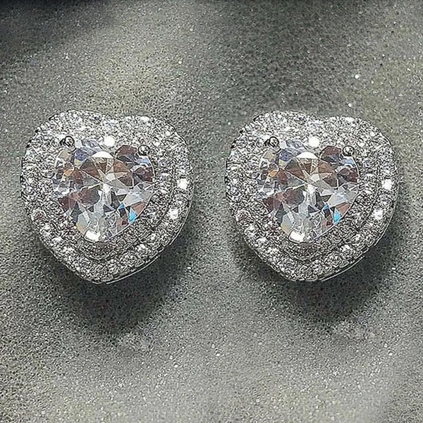 2022 Spring Hot Stud Earrings Exquisite Full Diamond Heart-Shaped Zircon Earrings Love Earrings Valentine's Day Gift