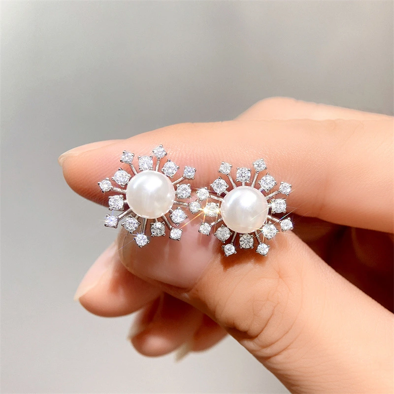 Internet celebrity same style imitation pearl earrings zircon snowflake earrings ladies small fresh pearl earrings