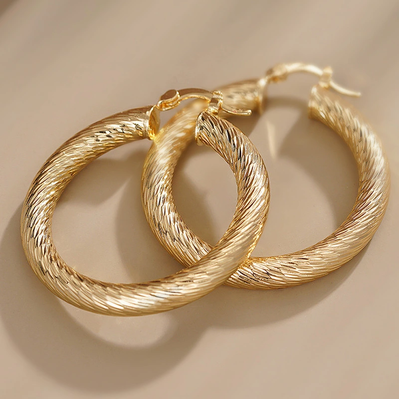 Middle Eastern hot-selling earrings, threaded metal rings, exaggerated jewelry for women, hot selling in Europe and America