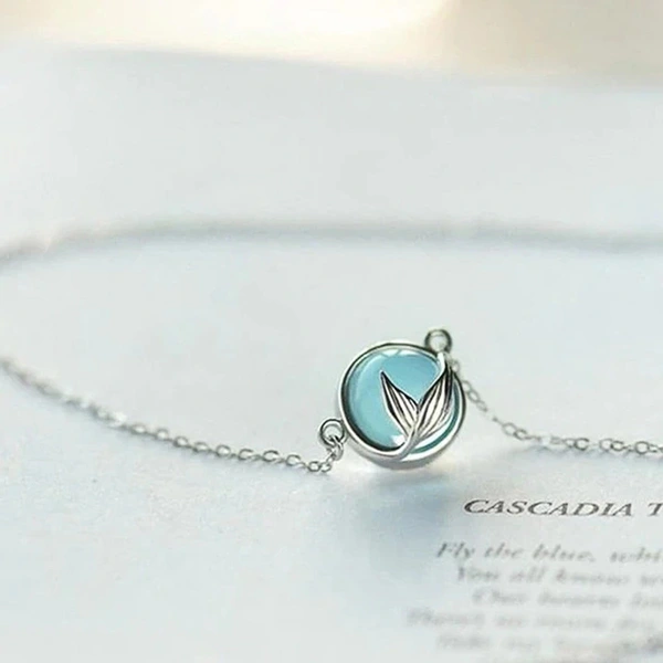 Same style mermaid foam necklace blue fishtail clavicle chain Korean style fashion creative temperament necklace