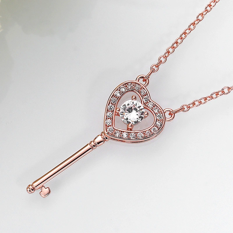 New women's fashion love key pendant necklace niche high-end trend clavicle chain female