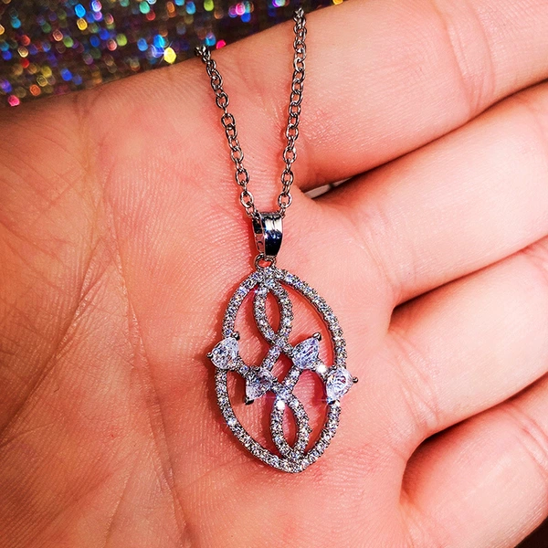 New retro versatile tree leaf necklace for women copper plated white gold zircon necklace clavicle chain