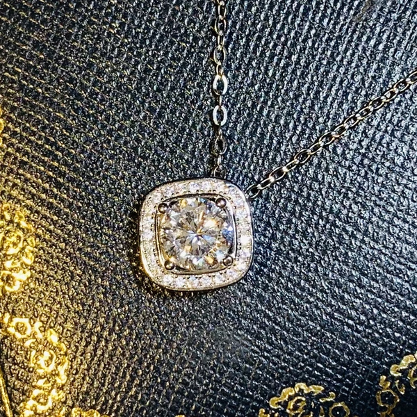  Live source square diamond geometric micro-inlaid necklace sugar cube Korean version wish women's necklace