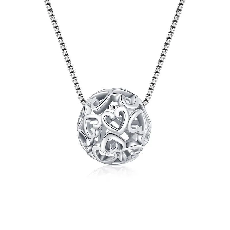  European and American three-dimensional necklace for women, heart hollow design necklace, Internet celebrity style sweet box chain pendant