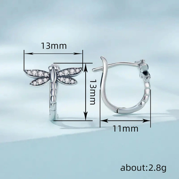 Dragonfly animal earrings for women, small and cute earrings for daily wear, trendy and popular European and Korean fashion earrings