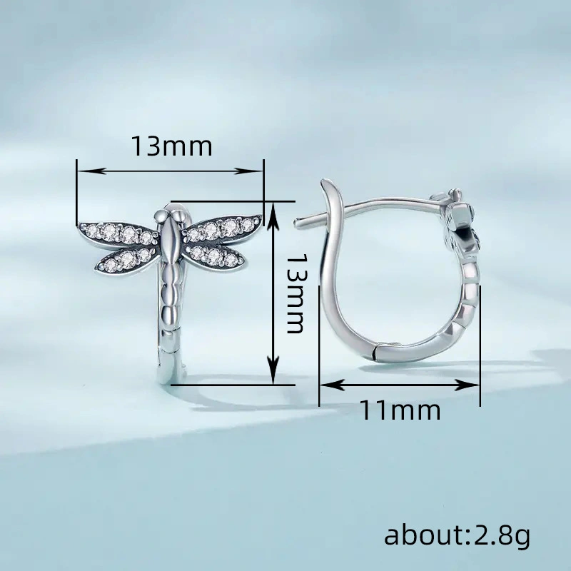 Dragonfly animal earrings for women, small and cute earrings for daily wear, trendy and popular European and Korean fashion earrings