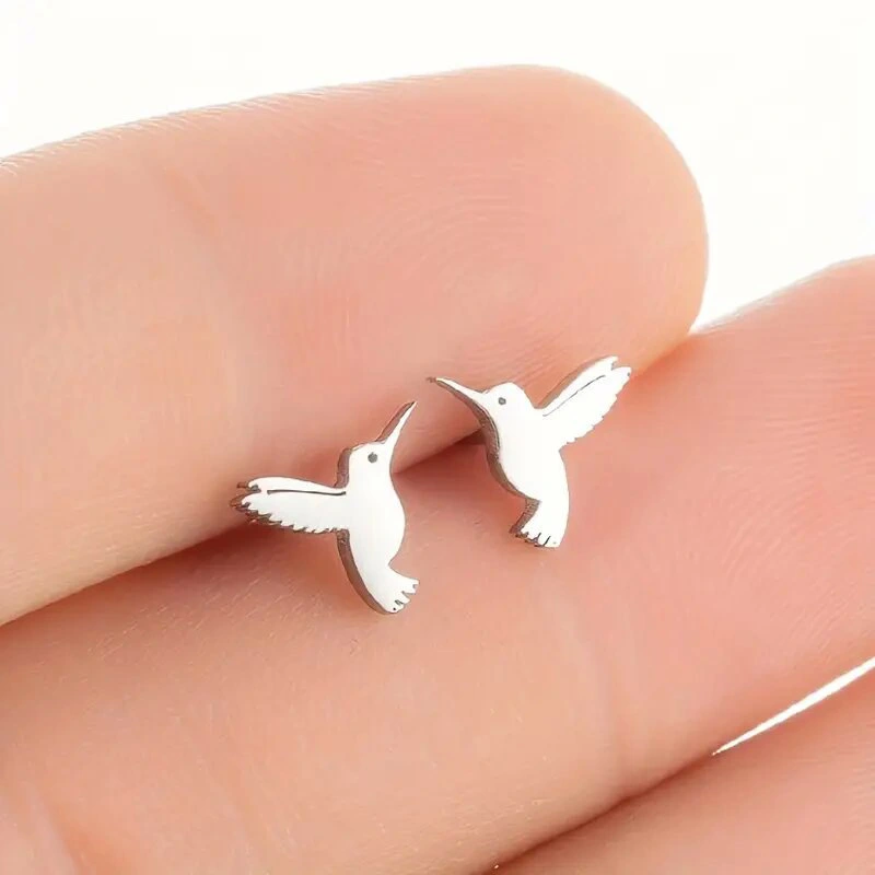  Mini simple animal earrings, metallic small bird earrings, fashionable and high-end hummingbird female earrings