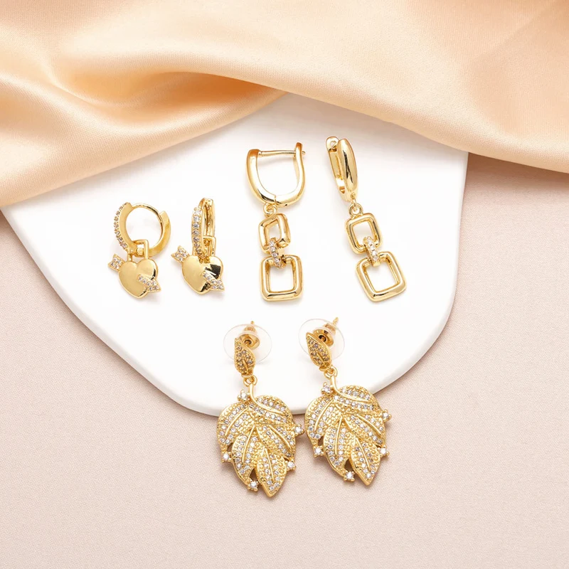 AS jewelry Europe and the United States hot selling leaf heart earrings female electroplated real gold high-end earrings earrings era390