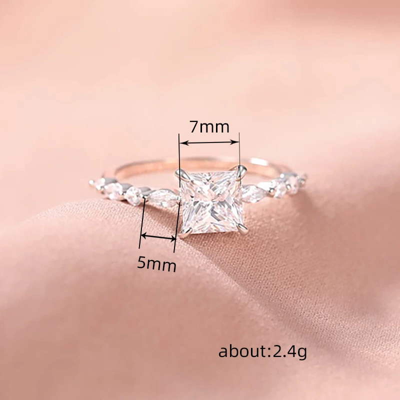  New luxury high-end jewelry celebrity super sparkling diamond engagement ring geometric square ring