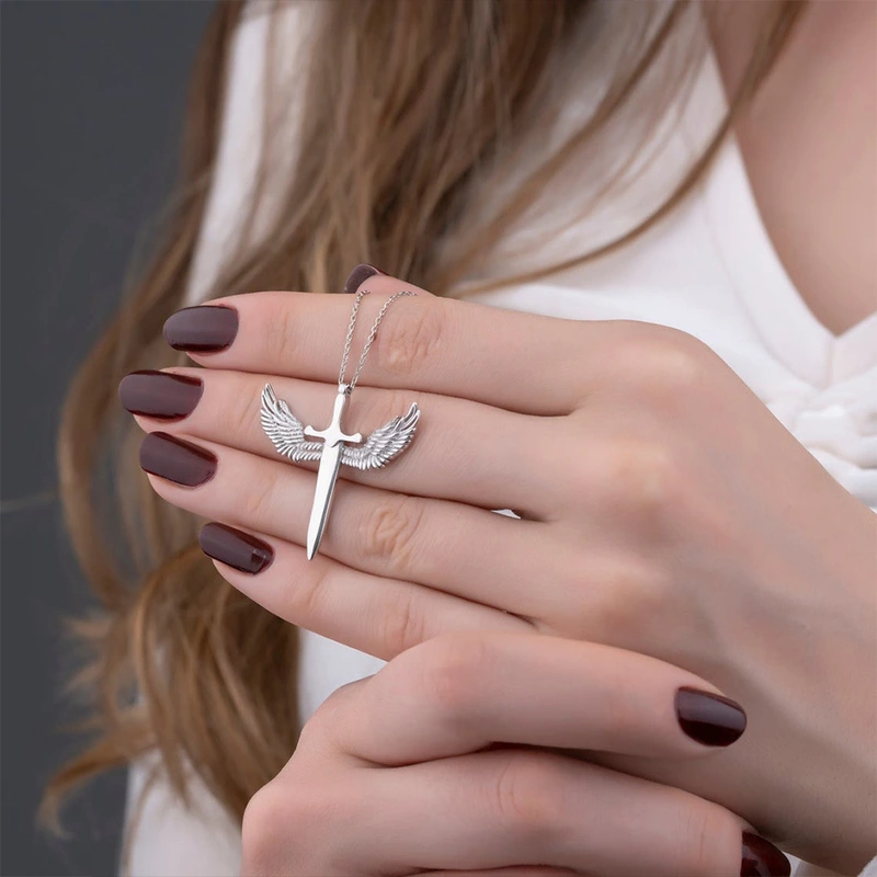 Source Flying Wings Necklace Women European and American Style Cross Angel Wings Pendant Fashion Necklace