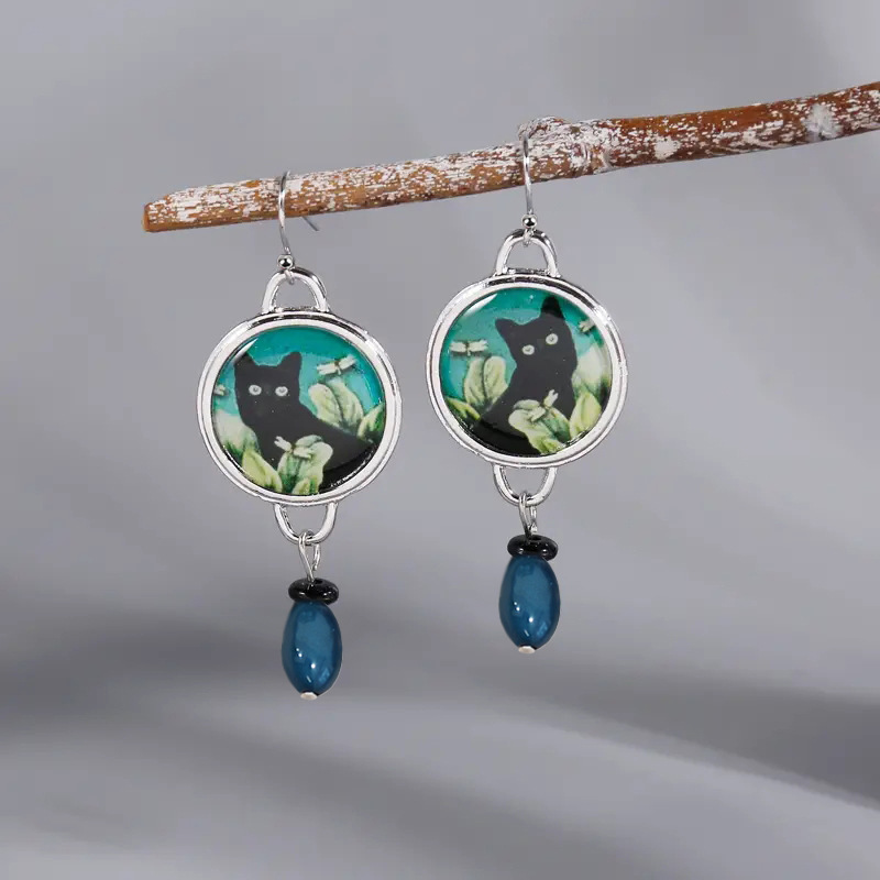 New cat earrings oval geometric pendant earrings retro literary exquisite lady earrings