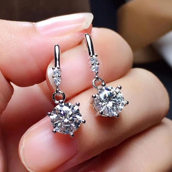 Live streaming hit imitation white zirconium earrings imitation gold plated long tassel earrings fashionable and versatile student earrings