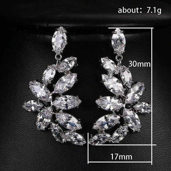 High-end fashion evening zircon leaf tassel earrings temperament versatile retro leaf-shaped earrings for women