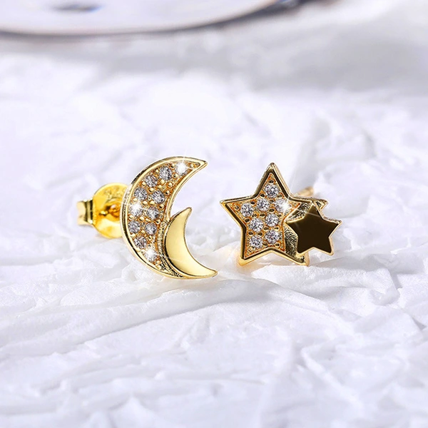 Small fresh and high-end earrings, creative asymmetrical star and moon earrings, niche elegant and fashionable earrings