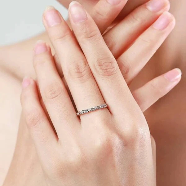  Classic simple plain ring female geometric lines wrapped twist design fashion minimalist popular ring