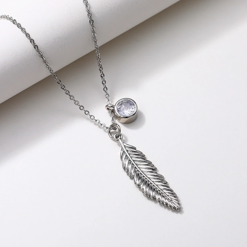 New Bohemian retro feather pendant necklace female creative tassel personality sweater chain