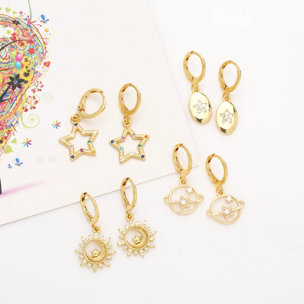 European and American simple niche design high-end metal 18k gold earrings with diamond star geometric earrings female eru03