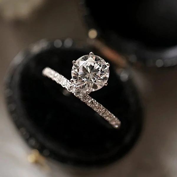  Six-claw zircon imitation moissanite ring temperament high-end crown ring geometric round ring