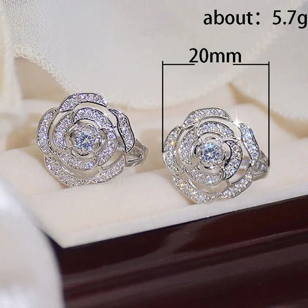 Sweet and elegant 3D flower earrings with roses, fashionable and versatile, factory direct sales