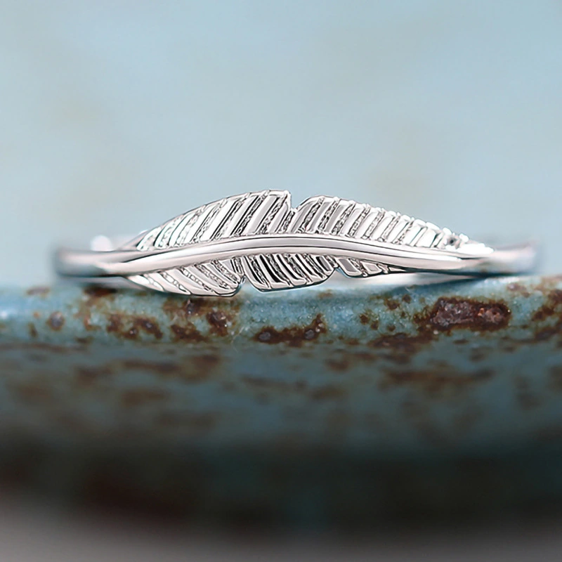  European and American simple leaf ring classic plain ring female daily matching fashion hot jewelry