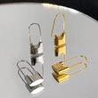 Minimalist metallic cool style earrings, fashionable designer style, lock-shaped earrings, factory direct sales