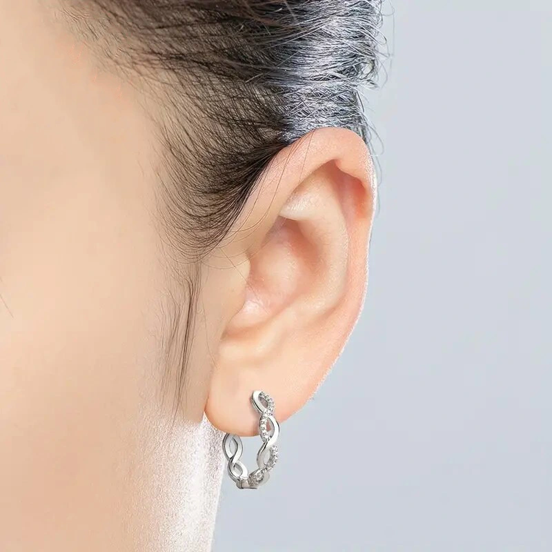 New wedding three-dimensional jewelry French wave pattern winding design earrings elegant temperament jewelry